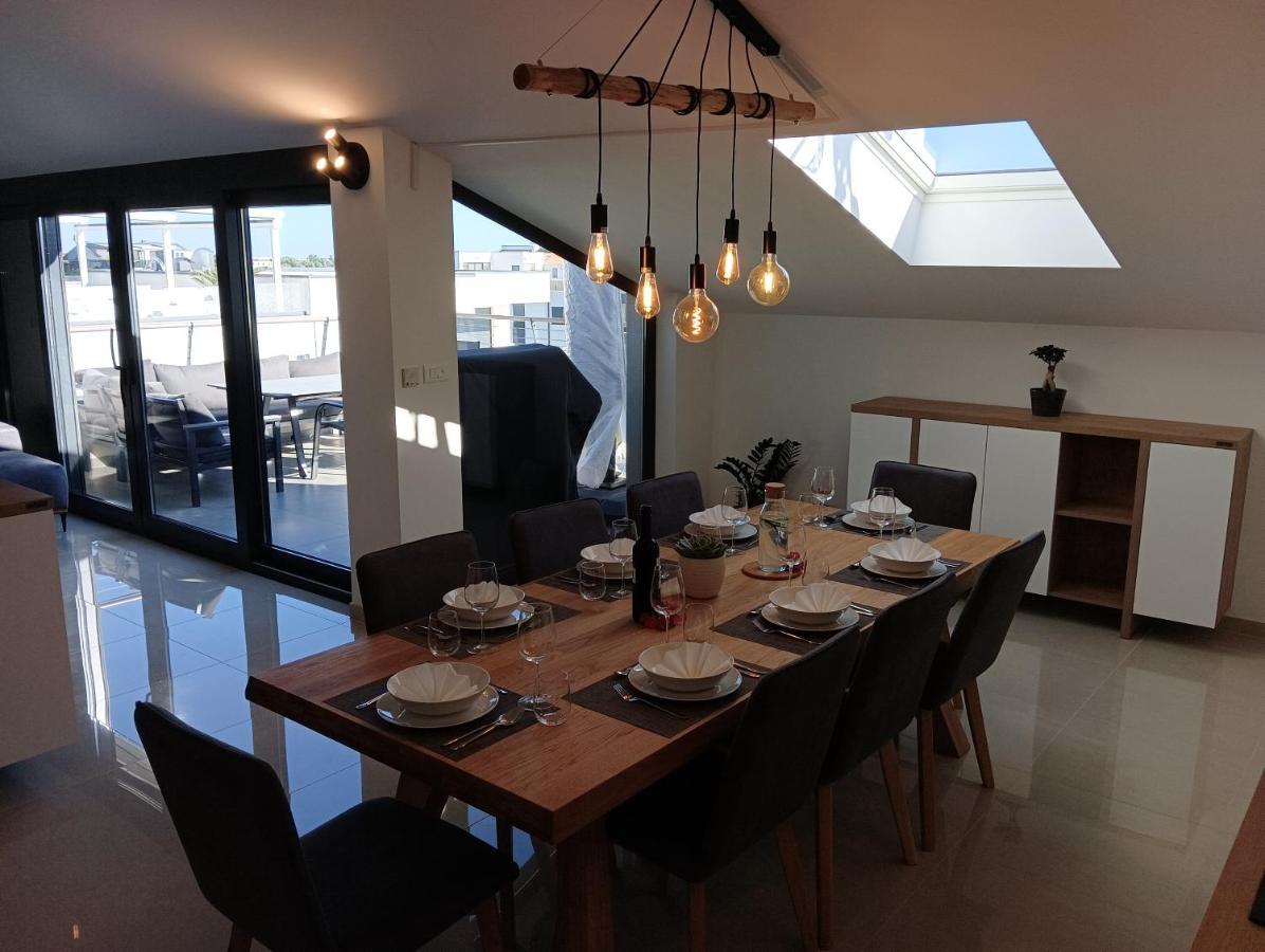 شقة Penthouse Sunset ميدولين المظهر الخارجي الصورة